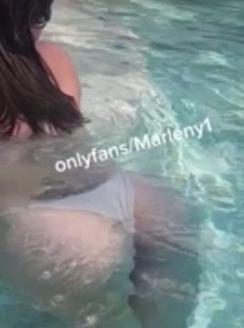 Marleny1 Onlyfans Leaked – In Pool Trending Video