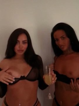 Marnie Simpson Nude With Friend Hot Video